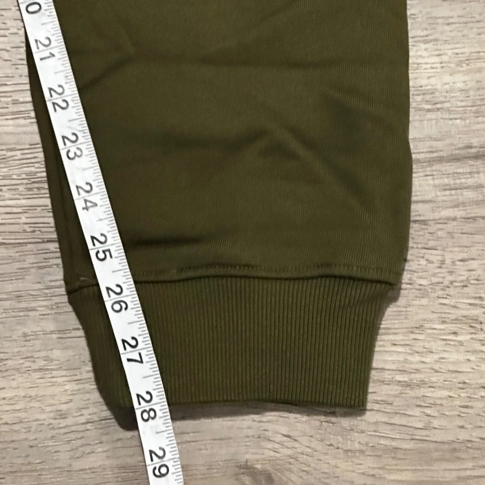 Freeze Max Looney Tunes Bugs Bunny Joggers Mens L Olive Green Sweatpants Patch